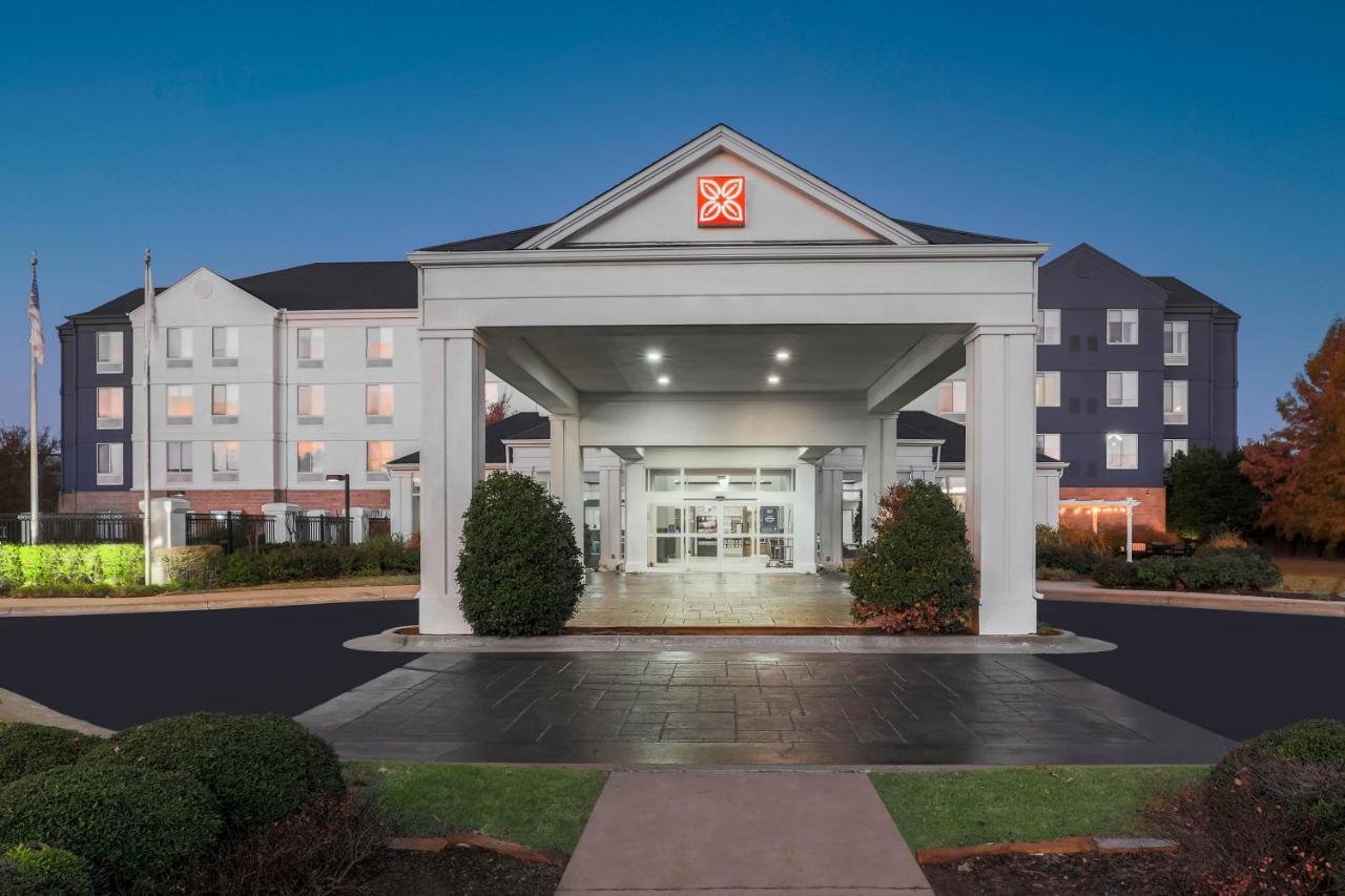 Hilton Garden Inn Tulsa South Exterior photo