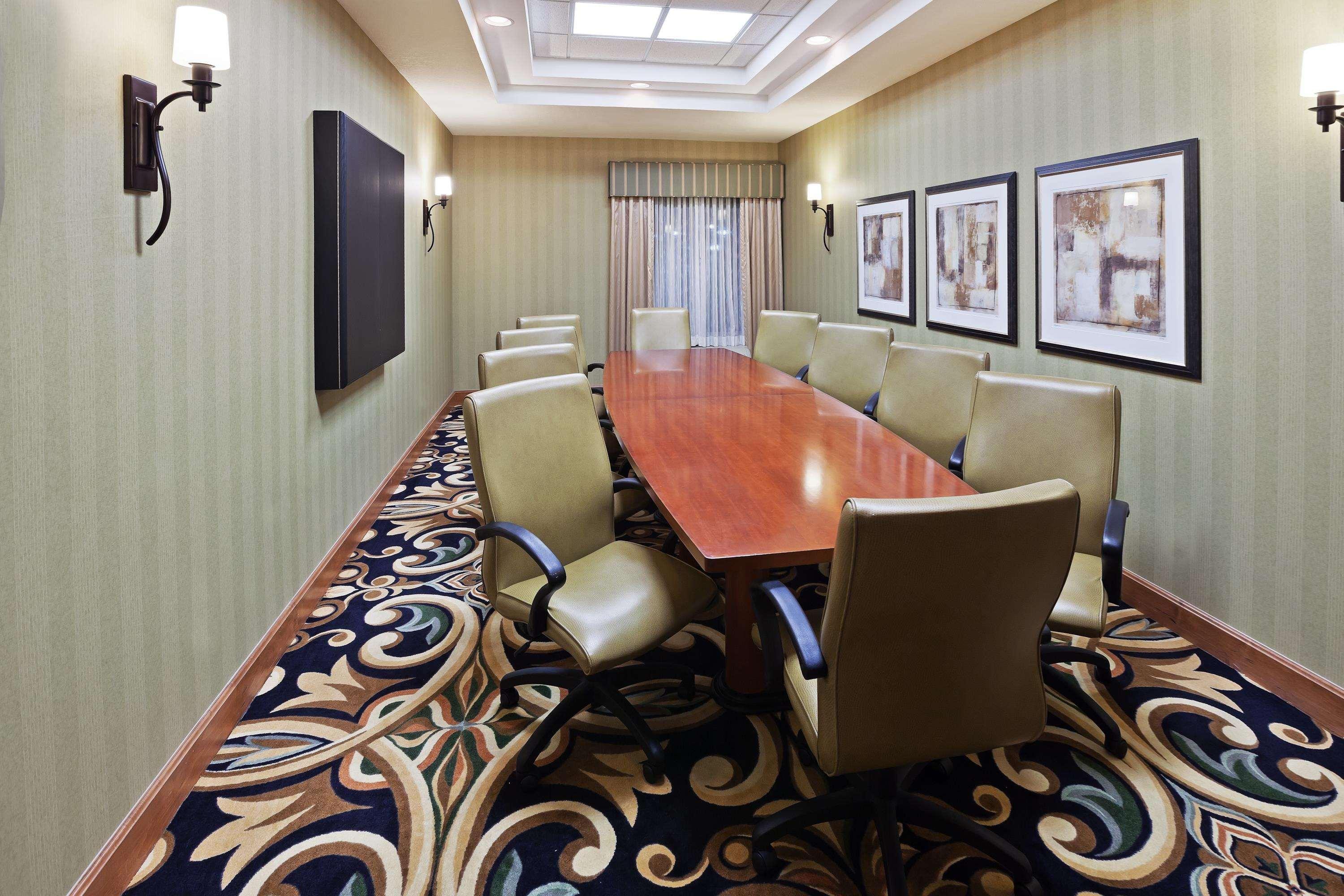 Hilton Garden Inn Tulsa South Business photo